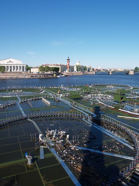 Самый большой плавающий фонтан в мире (Санкт - Питербург)